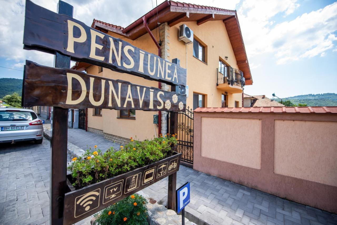 Pensiunea Dunavis Hotel Orsova Exterior photo